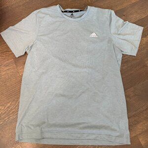 Men's Adidas Aeroready T-Shirt - Size Large